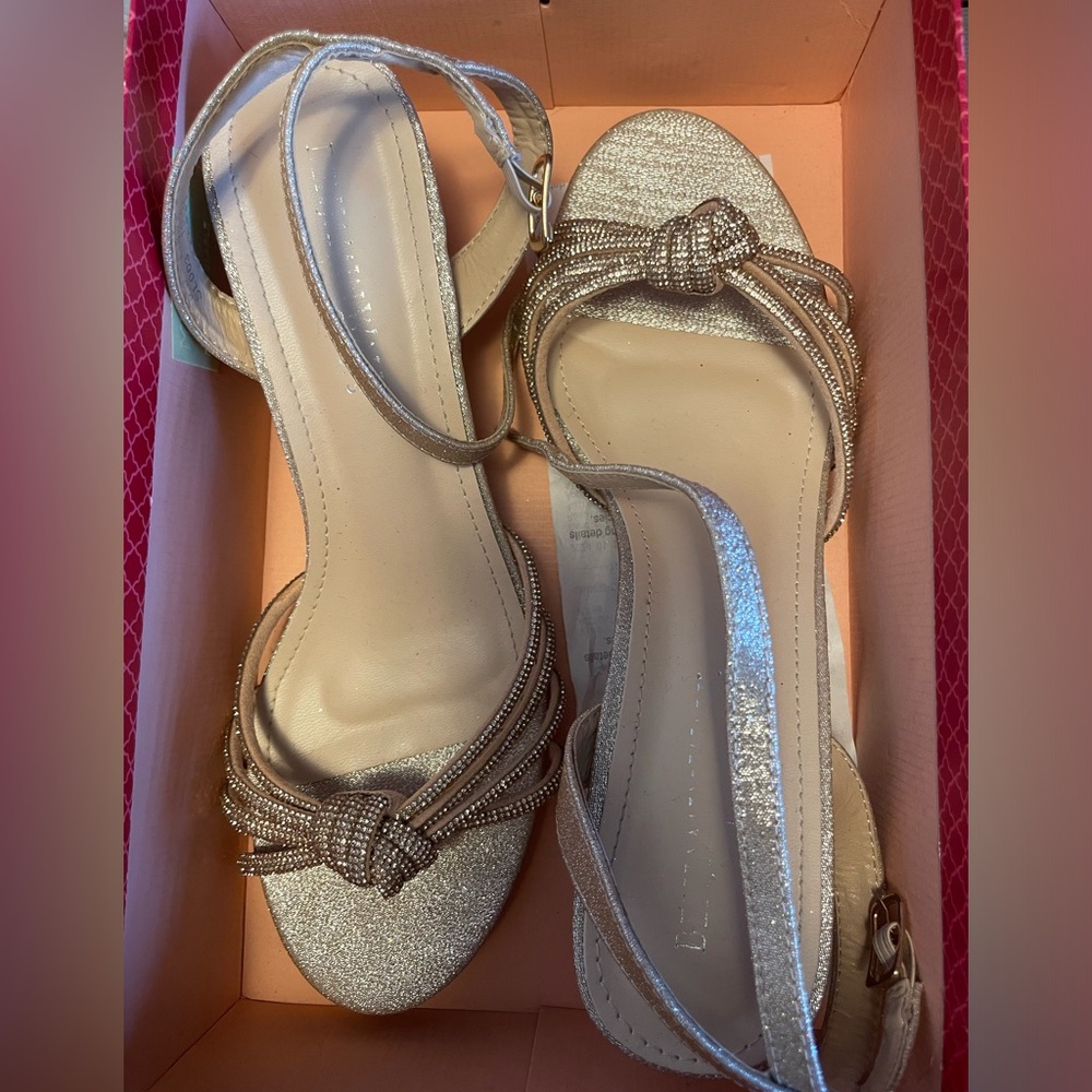 Size 9 sandals